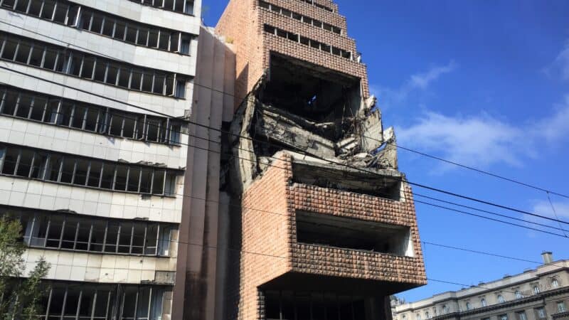 Palazzi bombardati dalla NATO – Belgrado