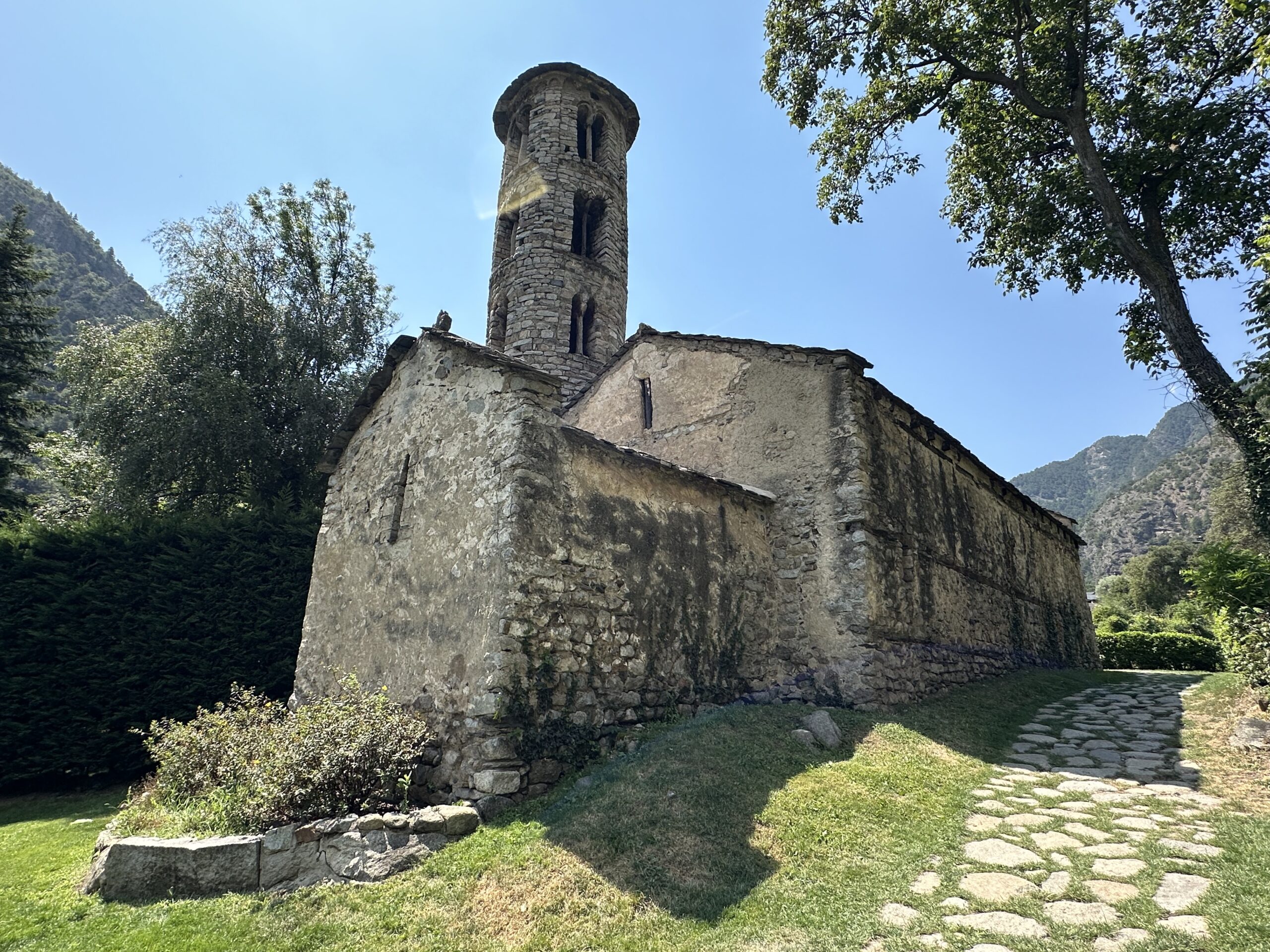 Romanesque churches in Andorra