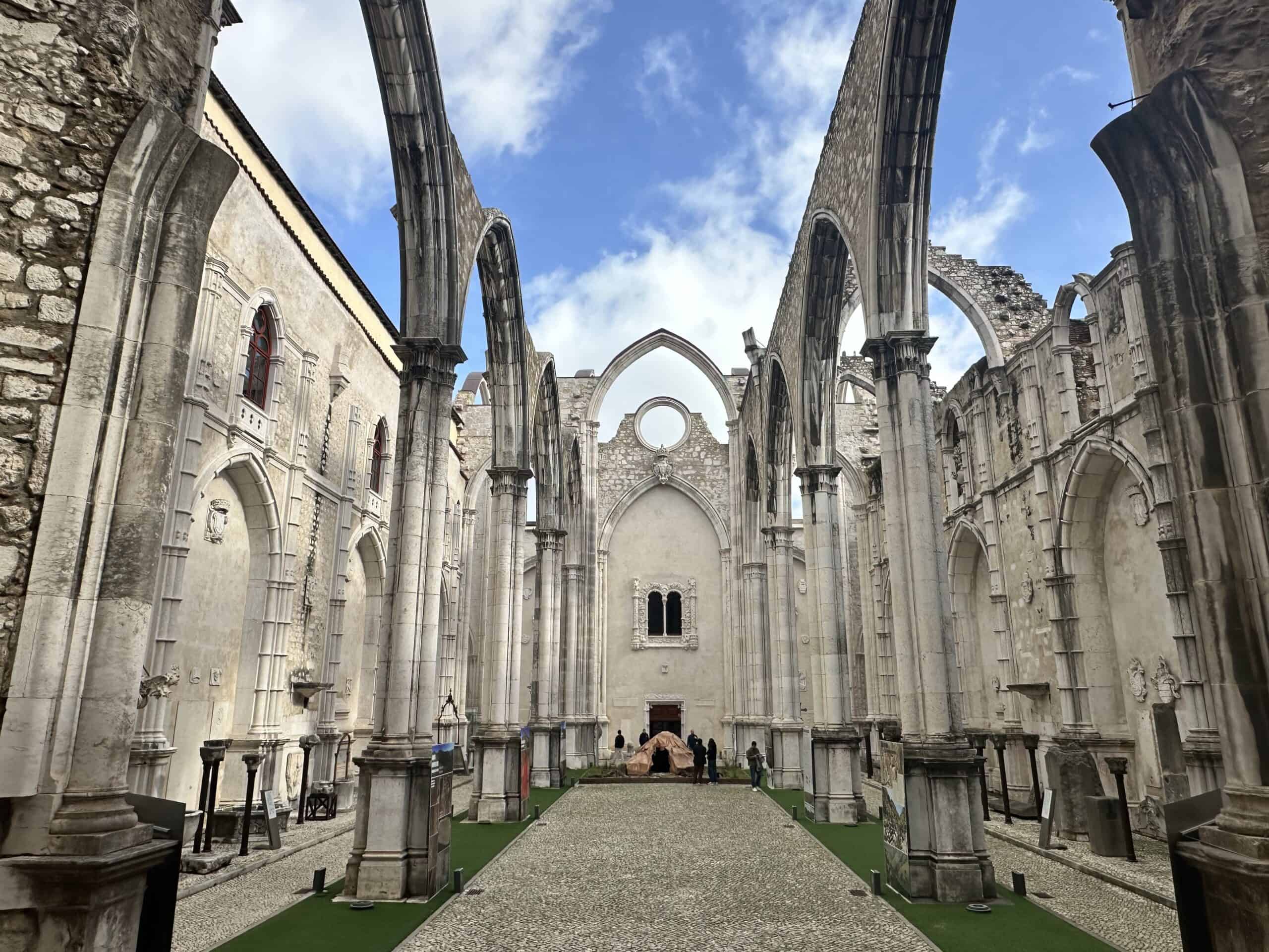 Convento do Carmo e Elevador de Santa Justa